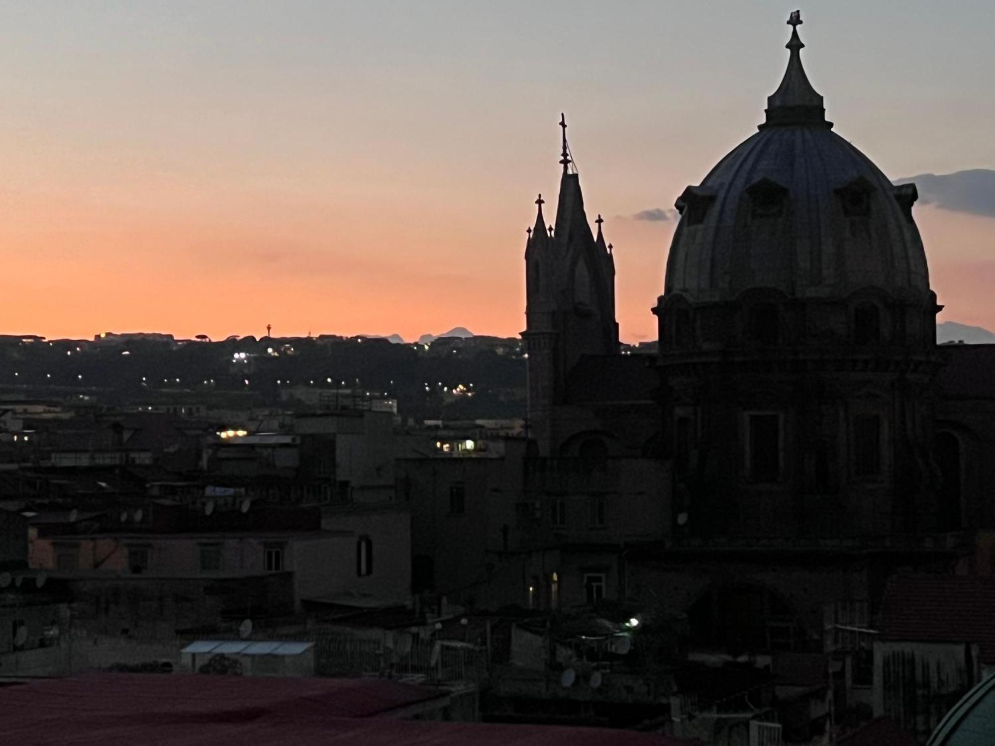 Medusa Duomo Guest House ナポリ エクステリア 写真